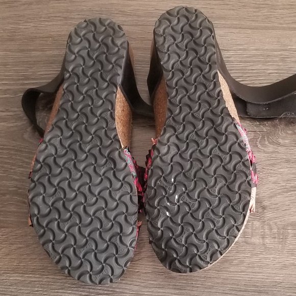Nearly New Birkenstock Papillio "Lola" Ankle Wrap Sandals Size 6. - Picture 8 of 10